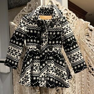 Super cute girl winter jacket size 4